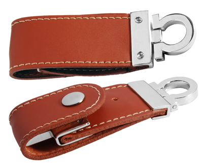 PZE520 Leather USB Flash Drives